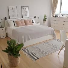 Instead of putting bright colors on the whole wall, spread it across the scandinavian style bedrooms often have white color and wood as the only decor scheme. Minimalist Limited Space Small Bedroom Design Trendecors