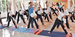 tnie organises yoga sessions in city