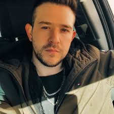 Do you guys take protein and or creatine is necessary? I took both for a  few months and gained like 20 lbs built some muscle but I'm taking a break  right now