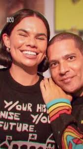 The centrepiece of the NGV Triennial took 13 women, two years and more than  35,000 threads to make. Titled Mun-dirra (the Burarra word for "fish  fence"), it is the largest of its