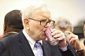 For warren buffett, another year of berkshire hathaway billions in cash and no mega acquisition berkshire hathaway's warren buffett is a rare success among investors trying to outperform stock. Warren Buffett Drinks 5 Cans Of Coke A Day Here S Why He Switched From Pepsi After Nearly 50 Years