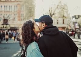 Check spelling or type a new query. 11 Pasangan Artis Yang Tak Segan Unggah Foto Ciuman
