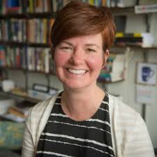 Elizabeth Durden's Instagram, Twitter & Facebook