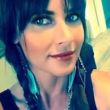 Sarah Mattern (AperatureAffair)