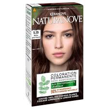 Quelle que soit la couleur de cheveux que vous souhaitez avoir, la coloration vous assure un résultat intense et longue tenue, couvrant 100 % des cheveux blancs et offrant des reflets subtils, lumineux et naturels. Coloration Permanente Sans Ammoniaque Moka Gourmand 5 35 Naturanove