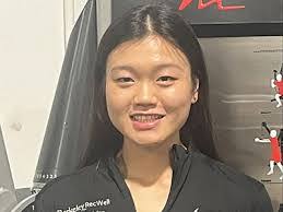 Sabina Lee's Instagram, Twitter & Facebook