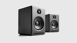 Perangkat ini merupakan alat yg sangat penting peranannya bagi pengguna komputer karena akan. Komponen Komputer Input Output Processing Storage K Tambahan