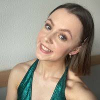 Kirsten Devlin 🌸🧪 (@Kirsten_dev)