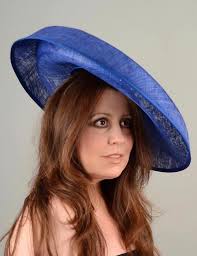 Hi ladies I'm sorry to say I'll no longer be making or hiring fascinator, I  have been trying to juggle everything but 3 kids and renovating a house is  hard work! I'll