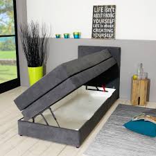 Die größe 90x200 cm zählt zu den gängigsten und beliebtesten unter den einzelbetten. Pin Auf Wohnung Julia