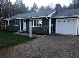 1 Fern Rd, North Hampton, NH 03862