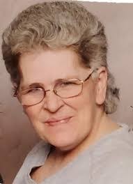 Doris Moe's Instagram, Twitter & Facebook