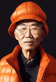 Helios in Flash's race outfit