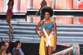 See more ideas about crochet hair styles, crochet braids hairstyles, natural hair styles. Miss Jamaica Davina Bennett Wore Her Natural Hair At The 2017 Miss Universe Pageant