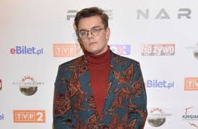 Jego piosenka ona by tak chciała zebrała miliony wyświetleń na youtube. Ronnie Ferrari I Jego Radiowka Jest Juz Hitem Internetu Utwor Doczekal Sie Niemal 4 Milionow Wyswietlen Muzyka Rmf Maxxx