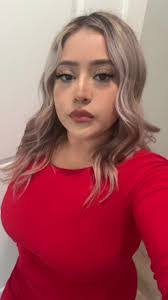 Jocelyn Nevarez's Instagram, Twitter & Facebook