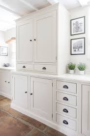 Counter Top Wall Cupboard Larder Works Ok Without Glass Wire Inserts White Shaker Kitchen White Shaker Kitchen Cabinets Shaker Kitchen Cabinets