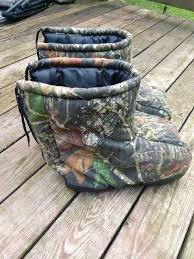 Showing how size large icebreaker boot blankets fit my hunting boots. Sold Pending Funds Large Ice Breaker Boot Blankets 35 Tyd Saddlehunter Com