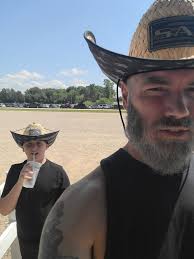 Liquid Laser Power Washing