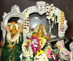 Vasant Panchami at Basara: Principal Secretary Offers Pattu Vasthralu to  Goddess Gnana Saraswathi On the auspicious occasion of Vasant Panchami,  Smt. Shailaja Ramaiyer, Principal Secretary, Endowments Department, offered  special prayers at Sri