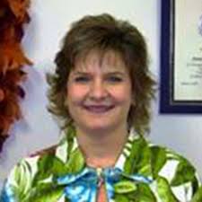 Anne Herring's Instagram, Twitter & Facebook