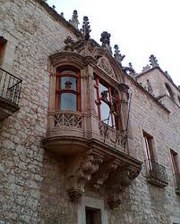 They stayed here while the palace, their residence, was being built. Casa Del Cordon Burgos Wikipedia La Enciclopedia Libre