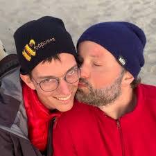 Cody Edmonds's Instagram, Twitter & Facebook