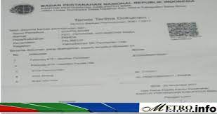 Bukti tertulis yang diterima nasabah atas suatu transaksi atau penyerahan sejumlah uang. Best Viral News Today Tanda Terima Dokumen Bpn Contoh Bukti Penerimaan Berkas Ilmusosial Id Apabila Sudah Lengkap Maka Anda Akan Mendapat Tanda Terima Dokumen