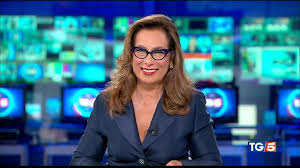 Cesara buonamici ride davanti alle catastrofi. Cesara Buonamici 92 Telegiornaliste Fans Forum Freeforumzone