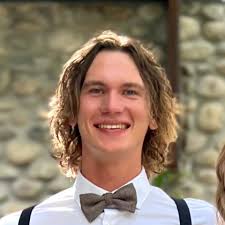 Taylor Chilton is back in Bed with Gavin! Check out their latest jam and  enjoy the Blue Ridge Mountains.