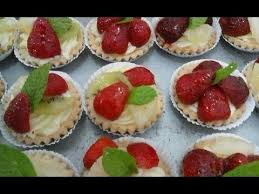 تارتولات بالفراولة Tartelettes Au Fraise Youtube In 2020 Desserts Mini Cheesecake Food