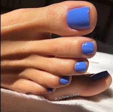 Summer nail colors are generally vibrant and shiny, you can go with glitter nails or really bright green, blue, orange or yellow colors. 11 Of The Prettiest Summer Toe Nails The Glossychic