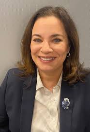 It was a pleasure to auctioneer today's Prints & Multiples sale wearing  this Cartier Art Deco Carved Sapphire, Platinum and Diamond Clip Brooch,  featured in Heritage's July 9th Friday Night Jewels… |