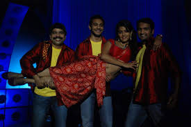 It stars newcomer sethu, santhanam, srinivasan, and vishakha singh. Kanna Laddu Thinna Aasaiya Movie Review 3 5 5 Critic Review Of Kanna Laddu Thinna Aasaiya By Times Of India