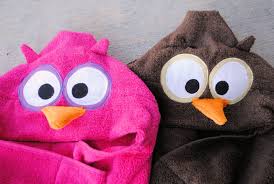 You can sew your own hooded bath towels for all the kids in your life! Owl Hooded Towel Pattern And Tutorial