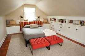 1001 Solutions Ingenieuses D Amenagement Sous Pente Chambre Parentale Mansardee Chambre Contemporaine Et Rangement Chambre
