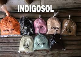 Cara membuat arashi shibori dengan pewarna napthol, dengan diikat karet gelang pada sebatang paralon. Pewarna Indigosol 25gr Pewarna Batik Pewarna Indigosol Pewarna Tiedye Shopee Indonesia