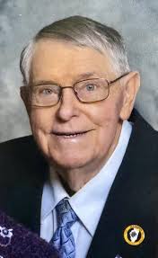 Please keep the family of Donald Herman Deters of Teutopolis in you  thoughts and prayers at this time. Donald passed away