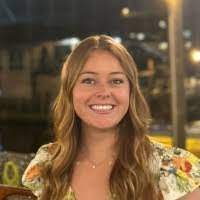 Kerri Moran's Instagram, Twitter & Facebook