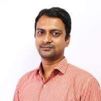 Komal Jaswal's Instagram, Twitter & Facebook