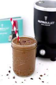 Low glycemic fruits join forces in this cleansing and beautifying smoothie that won't just make you feel good on the inside, but look good on the outside. Low Carb Chocolate Peanut Butter Green Smoothie Vegan No Added Sugar