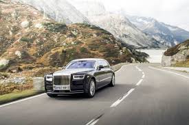Step into the phantom cabinet. Rolls Royce Phantom Adds To Trophy Cabinet With Autocar Five Star Car Award