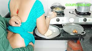 Komal julab jamun bana Rahi thi