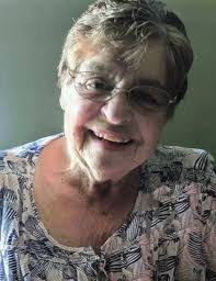 Tara Schuster's Instagram, Twitter & Facebook