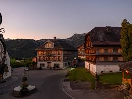 Tripadvisor has 322 reviews of schwarzenberg hotels, attractions, and restaurants making it your best schwarzenberg tourism resource. Einzigartiges Kunsthotel In Schwarzenberg Hotel Hirschen Bregenzerwald