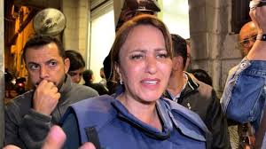 زيارة الصحفية جيفارا البديري لكلية الإعلام. Fxtli9qluxk Xm