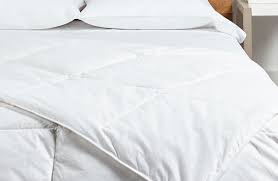 Down & down alternative comforters are especially beloved by both types of sleepers because they come in lightweight options for hot sleepers, and heavier weights and fills for cold sleepers. Buy Luxury Hotel Bedding From Marriott Hotels Down Duvet Comforter