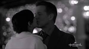 Cassie And Sam Kiss: Good Witch - Youtube