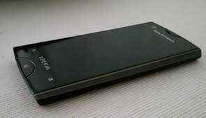 File:Sony Ericsson Xperia Ray.jpg ...