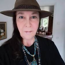 Sir Anthony Hopkins with his beloved Sir Niblo 😻